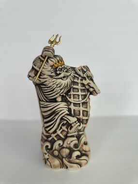 Haunted Mansion Parlor Disney Destiny Exclusive Poseidon Mug 1st Edition